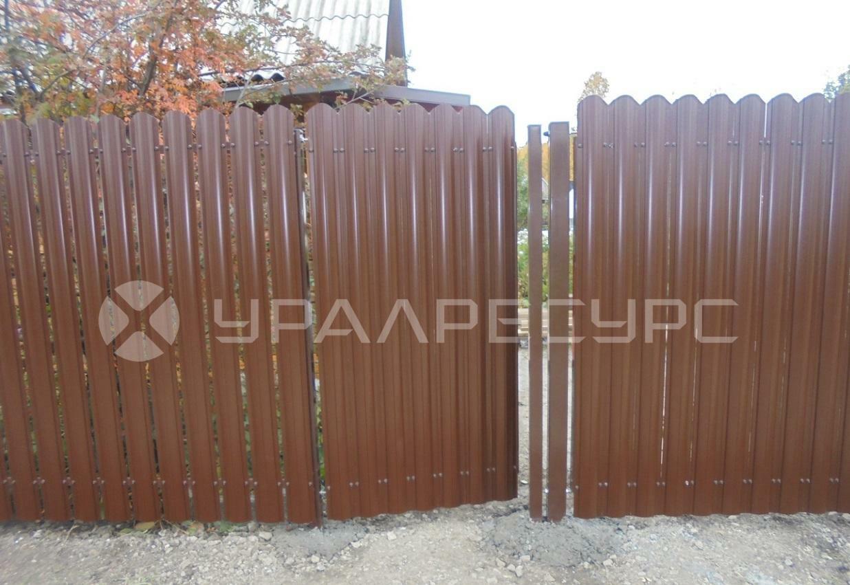 Ограждение из евро штакетника в пос. Еланцы.